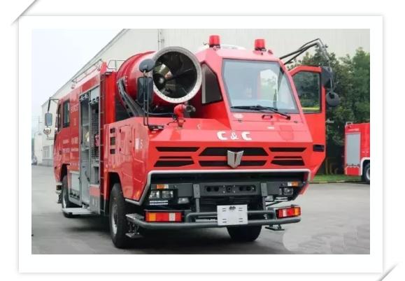 外形奇特还叫“驱魔者” 联合卡车推出新一代消防车 - 第3张 - 提加商用车网 外形奇特还叫“驱魔者” 联合卡车推出新一代消防车 - 第3张