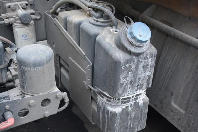 领航版也不靠谱？运营一年多的解放J6P牵引车实拍 - 第7张