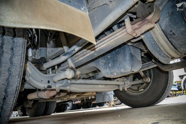 和国内版本有何不同?港版东风天龙牵引车实拍 - 第9张 - 提加商用车网 和国内版本有何不同?港版东风天龙牵引车实拍 - 第9张