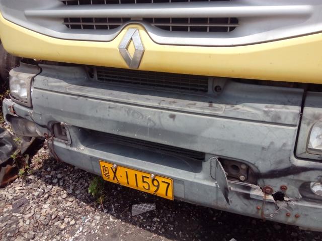 霸龙507的原型车 接近报废的雷诺Premiun重卡实拍 - 第8张 - 提加商用车网 霸龙507的原型车 接近报废的雷诺Premiun重卡实拍 - 第8张