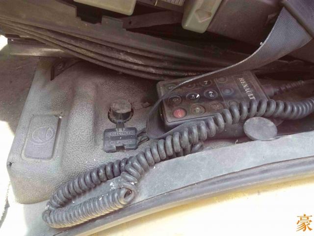 霸龙507的原型车 接近报废的雷诺Premiun重卡实拍 - 第46张