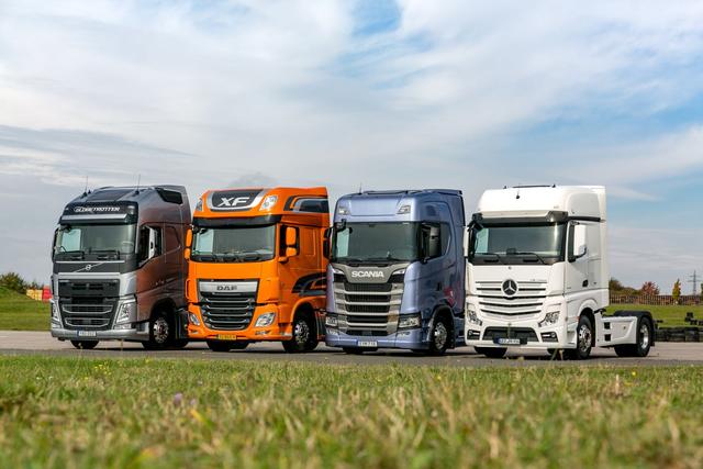 何时引入国内?这款配置强劲外观帅气的达夫卡车真让人眼馋 - 第1张 - 提加商用车网 何时引入国内?这款配置强劲外观帅气的达夫卡车真让人眼馋 - 第1张