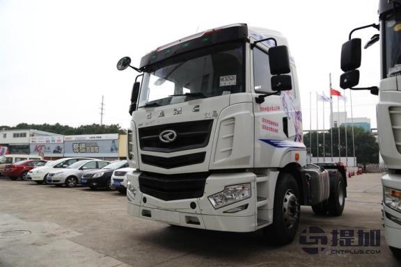 欧系、日系卡车的集合体?华菱汉马H6港口牵引车实拍 - 第2张 - 提加商用车网 欧系、日系卡车的集合体?华菱汉马H6港口牵引车实拍 - 第2张