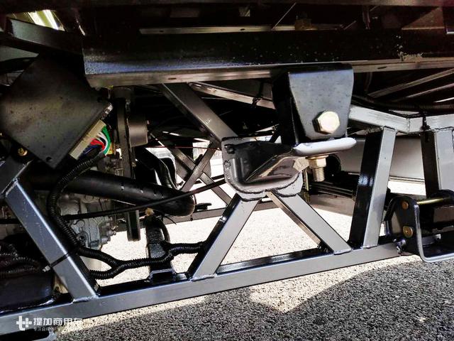 帅炸天的三蹦子要上市了,首曝光的内饰更炫酷,据说售价3万左右 - 第7张 - 提加商用车网 帅炸天的三蹦子要上市了,首曝光的内饰更炫酷,据说售价3万左右 - 第7张