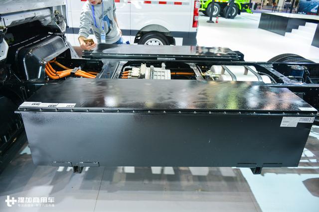 30万的售价只有7万块的做工?考虑用纯电动轻卡拉货的先看这里 - 第3张 - 提加商用车网 30万的售价只有7万块的做工?考虑用纯电动轻卡拉货的先看这里 - 第3张
