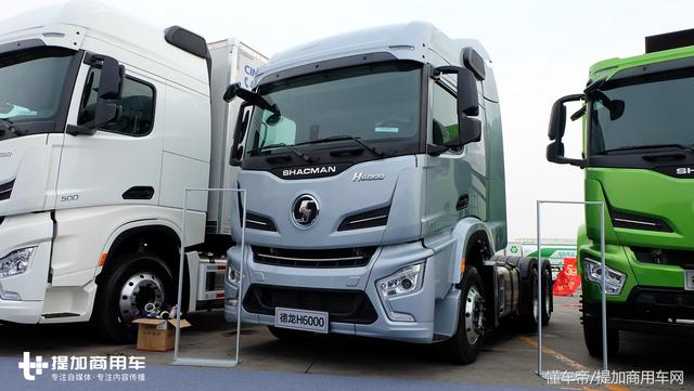 有一款还带电子手刹,德龙6000系列车型集体亮相陕汽50周年厂庆 - 第6张 - 提加商用车网 有一款还带电子手刹,德龙6000系列车型集体亮相陕汽50周年厂庆 - 第6张