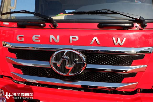 国产卡车首款“豹”系车型诞生,采用上汽发动机+法士特变速箱 - 第2张 - 提加商用车网 国产卡车首款“豹”系车型诞生,采用上汽发动机+法士特变速箱 - 第2张