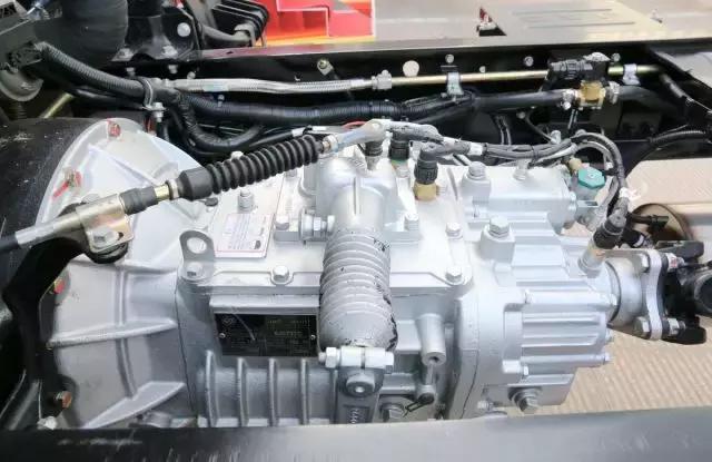 潍柴发动机+空气悬架，可选液力缓速器，格尔发新品底盘大升级