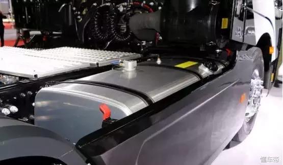 配AMT变速箱的格尔发K7重卡上市，还有车载冰箱，卡友可以出手了 - 第7张