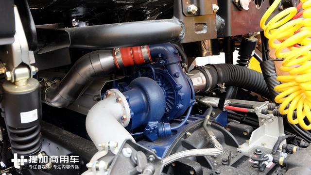 快来围观,陕汽出口到亚非拉的重卡,国三排放,还是上一代车型 - 第6张 - 提加商用车网 快来围观,陕汽出口到亚非拉的重卡,国三排放,还是上一代车型 - 第6张