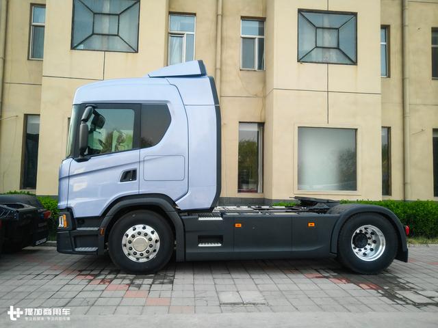 先睹为快，最新一代斯堪尼亚已到国内，最大号驾驶室惊爆您的眼球