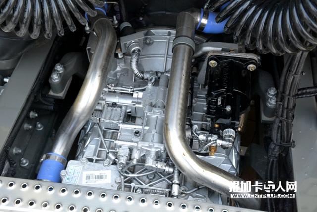 国产卡车终于站起来了?中国重汽第一代智能卡车实拍评测 - 第15张 - 提加商用车网 国产卡车终于站起来了?中国重汽第一代智能卡车实拍评测 - 第15张