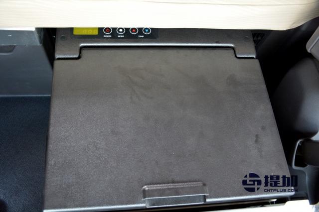 炎炎夏日给卡车司机更多清凉,这几款国产重卡都能选配车载冰箱 - 第7张 - 提加商用车网 炎炎夏日给卡车司机更多清凉,这几款国产重卡都能选配车载冰箱 - 第7张