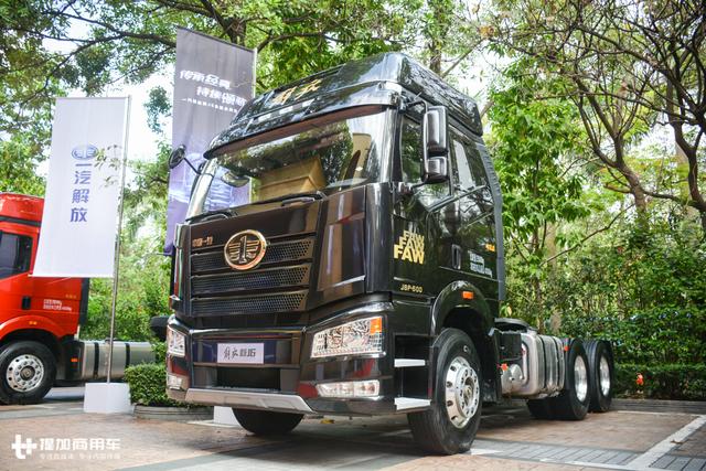 重卡都配制氧机了？越来越细分的重卡版本，各位老司机您挑花眼了吗？