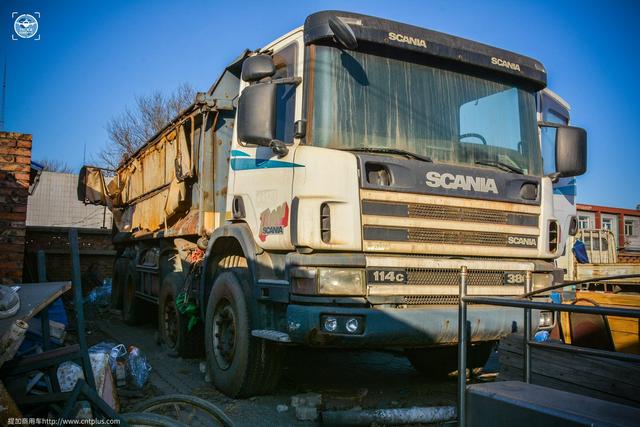 从韩国“退役”到国内的？已经报废的斯堪尼亚自卸车实拍 - 第2张