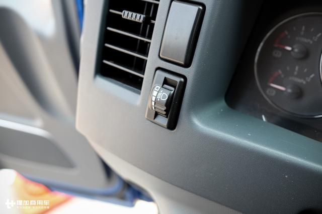 配福田康明斯ISF3.8发动机,江淮帅铃新款栏板轻卡详解 - 第25张 - 提加商用车网 配福田康明斯ISF3.8发动机,江淮帅铃新款栏板轻卡详解 - 第25张