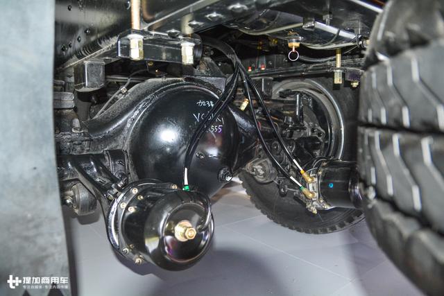 庆铃引进了最帅的五十铃新款重卡,可惜内饰配置太低不够厚道 - 第27张 - 提加商用车网 庆铃引进了最帅的五十铃新款重卡,可惜内饰配置太低不够厚道 - 第27张