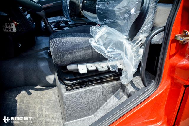 能拉100吨，还可以越野？西康发动机的德龙X3000牵引车详解 - 第26张