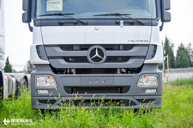 电视转播车为何都用进口卡车底盘？这台奔驰单桥载货车告诉您 - 第5张
