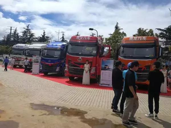 搭载福康X12发动机+AMT变速箱，柳汽乘龙H7新款重卡上市 - 第3张