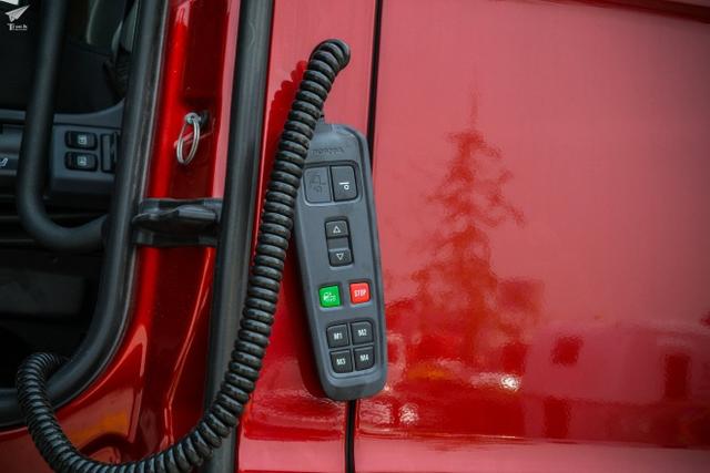 世界第一卡车驾乘舒适吗?斯堪尼亚入华50周年纪念版内饰实拍 - 第4张 - 提加商用车网 世界第一卡车驾乘舒适吗?斯堪尼亚入华50周年纪念版内饰实拍 - 第4张