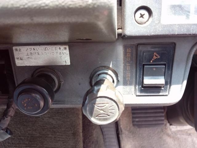 又一台 20多年的日野GN右舵油罐卡车仍在服役 - 第23张 - 提加商用车网 又一台 20多年的日野GN右舵油罐卡车仍在服役 - 第23张