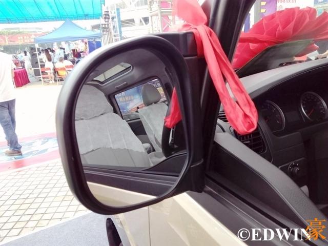 国内畸形市场的产物？风行菱智M3实拍