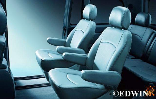 国内畸形市场的产物？风行菱智M3实拍