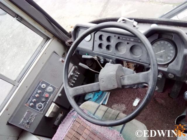 80年代红极一时的公务大巴,实拍日产柴U31N - 第32张 - 提加商用车网 80年代红极一时的公务大巴,实拍日产柴U31N - 第32张