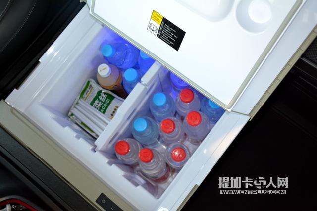 世界第一安全是什么程度？沃尔沃最新款FH牵引车图解 - 第21张