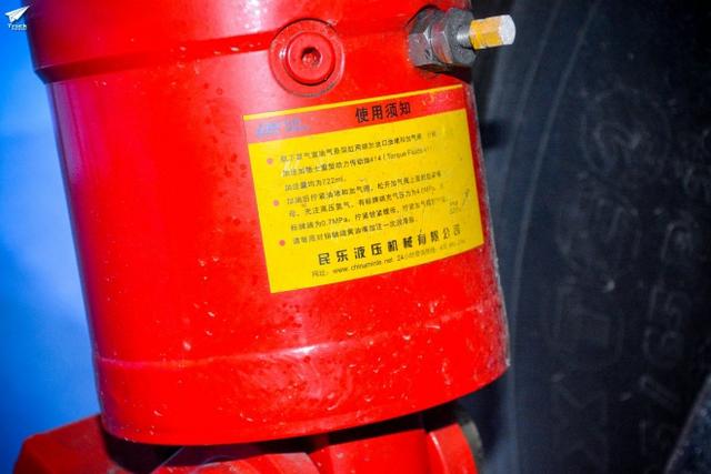 用液压悬挂 中集竟然有款“神奇”的侧帘挂车 - 第10张 - 提加商用车网 用液压悬挂 中集竟然有款“神奇”的侧帘挂车 - 第10张