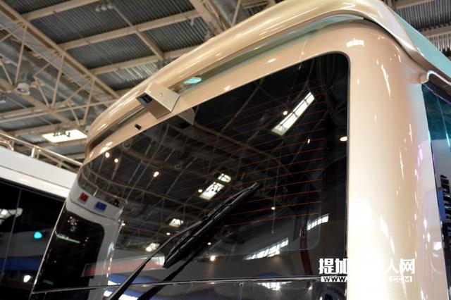 售价70万左右  宇通T7中巴商务车豪华版实拍 - 第6张 - 提加商用车网 售价70万左右  宇通T7中巴商务车豪华版实拍 - 第6张