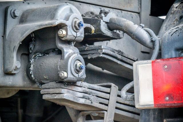 和国内版本有何不同?港版东风天龙牵引车实拍 - 第11张 - 提加商用车网 和国内版本有何不同?港版东风天龙牵引车实拍 - 第11张