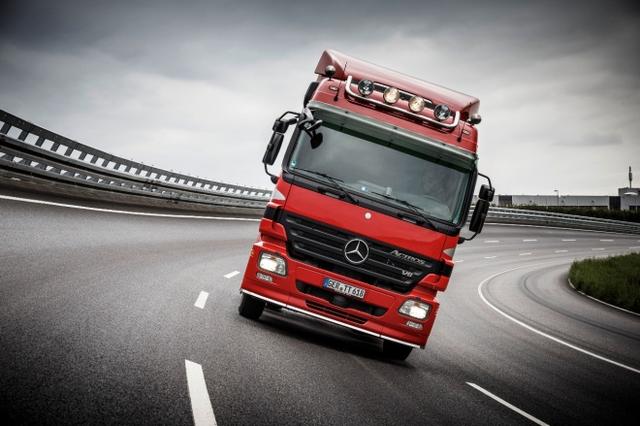 配有健身系统 奔驰Actros 20周年纪念卡车即将亮相 - 第3张 - 提加商用车网 配有健身系统 奔驰Actros 20周年纪念卡车即将亮相 - 第3张