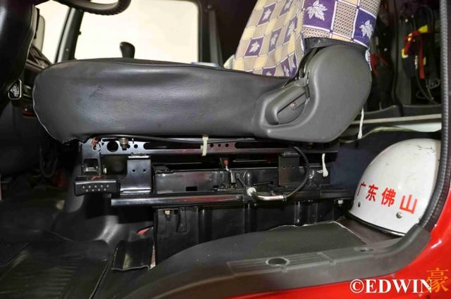 实用无国界 品质给力的日本五十铃消防卡车实拍