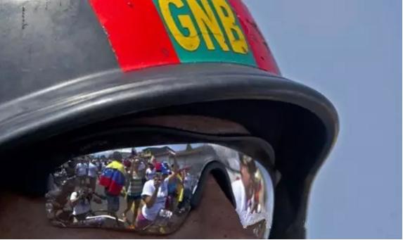 300辆轻、重卡再交付 江淮汽车获委内瑞拉军方高度认可？