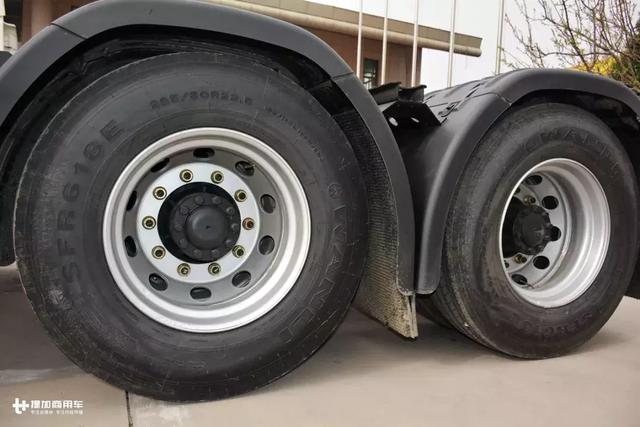 售价40万左右2年就能回本,广汽日野700臻值系重卡山东烟台上市 - 第9张 - 提加商用车网 售价40万左右2年就能回本,广汽日野700臻值系重卡山东烟台上市 - 第9张