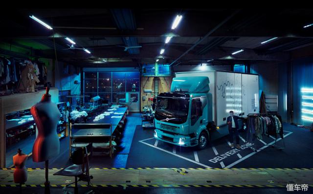 总重16吨,最大续航300公里,沃尔沃卡车首款纯电动卡车亮相 - 第5张 - 提加商用车网 总重16吨,最大续航300公里,沃尔沃卡车首款纯电动卡车亮相 - 第5张