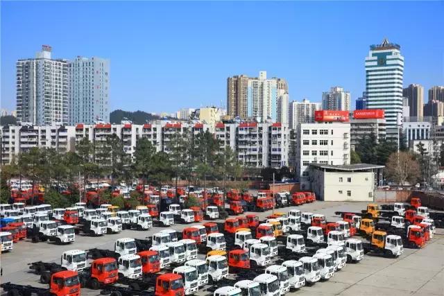 多款升级车型上市，东风天龙、天锦等中重卡上半年卖了9.2万辆 - 第1张