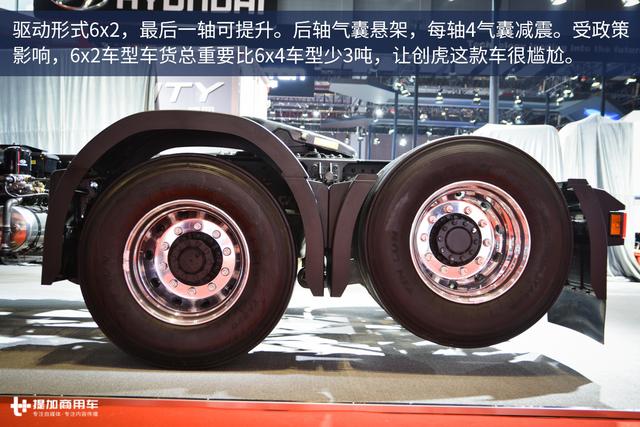 为长途打造却只配四百升油箱，四川现代这款新重卡要闹哪样？