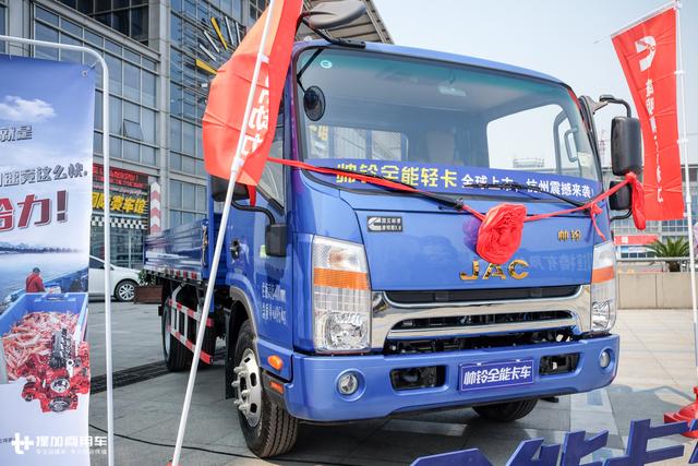 配福田康明斯ISF3.8发动机,江淮帅铃新款栏板轻卡详解 - 第2张 - 提加商用车网 配福田康明斯ISF3.8发动机,江淮帅铃新款栏板轻卡详解 - 第2张
