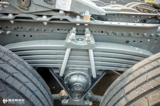 它把卧铺做到了98厘米,重汽540马力T7H新版牵引车详解 - 第19张 - 提加商用车网 它把卧铺做到了98厘米,重汽540马力T7H新版牵引车详解 - 第19张