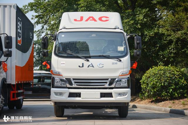 拉10吨无压力，江淮骏铃轻卡配玉柴160马力发动机和双层车架 - 第1张