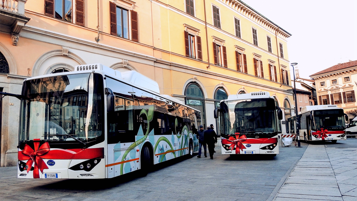 南欧再获订单，6辆比亚迪纯电动大巴开进意大利名城帕多瓦