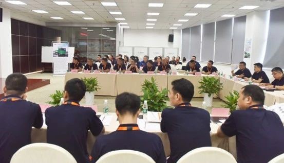 现场订购60辆！联合卡车新型智能环保渣土车研讨会顺利召开 - 第1张