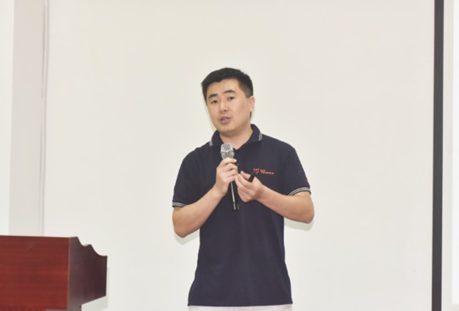 现场订购60辆！联合卡车新型智能环保渣土车研讨会顺利召开 - 第4张