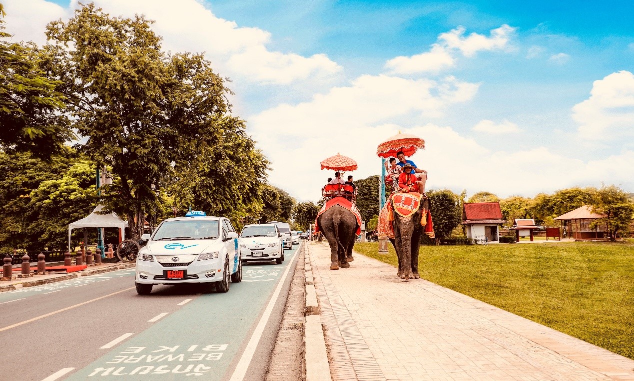 加速布局海外市场,比亚迪完成泰国史上最大规模电动车交付 - 第9张 - 提加商用车网 加速布局海外市场,比亚迪完成泰国史上最大规模电动车交付 - 第9张