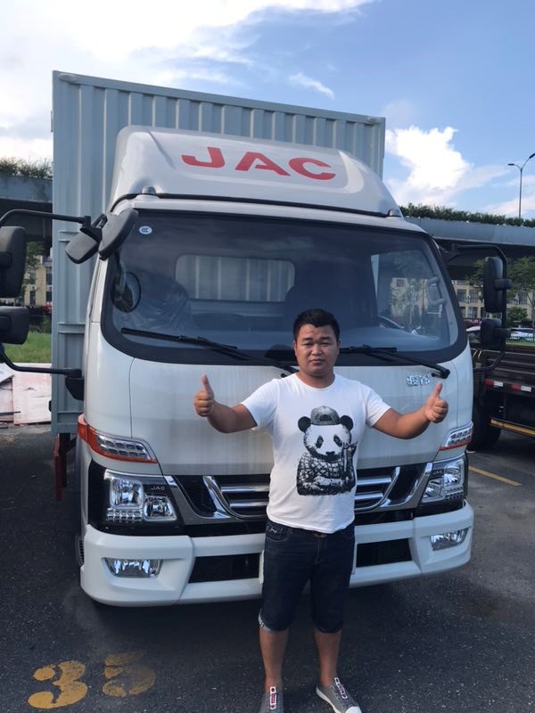 又一辆瑞风S7大奖送出！江淮轻卡300万下线抽奖活动还在继续 - 第2张