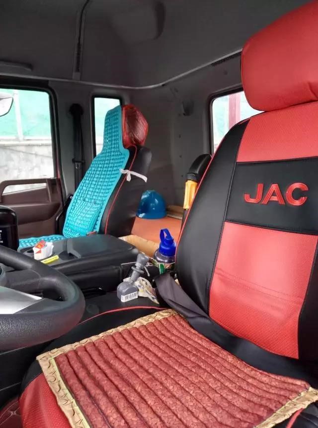 季传富:30年老司机爱上格尔发四缸载货车 - 第4张 - 提加商用车网 季传富:30年老司机爱上格尔发四缸载货车 - 第4张