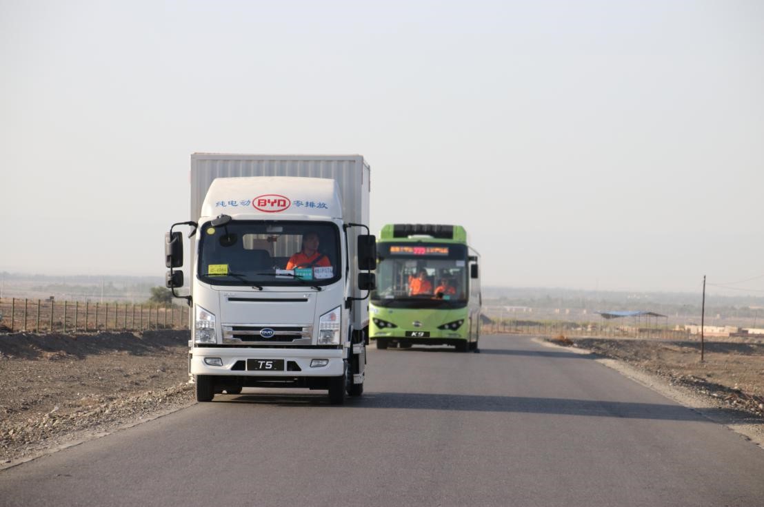 真金不怕火炼,比亚迪T5A纯电动卡车挑战吐鲁番高温测试 - 第2张 - 提加商用车网 真金不怕火炼,比亚迪T5A纯电动卡车挑战吐鲁番高温测试 - 第2张